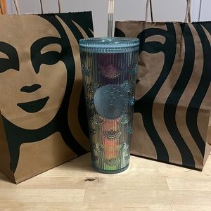 ⭐️🆕STARBUCKS IRIDESCENT MERMAID TUMBLER⭐️🆕
